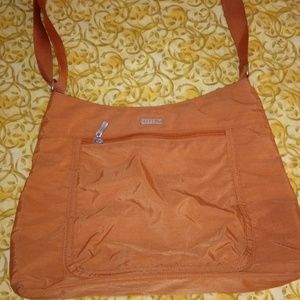 Baggallini orange purse